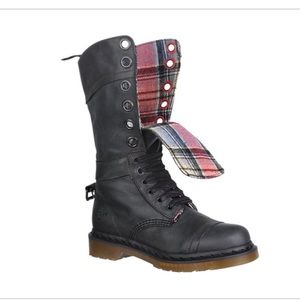 Doc Martens Triumph plaid combat boots